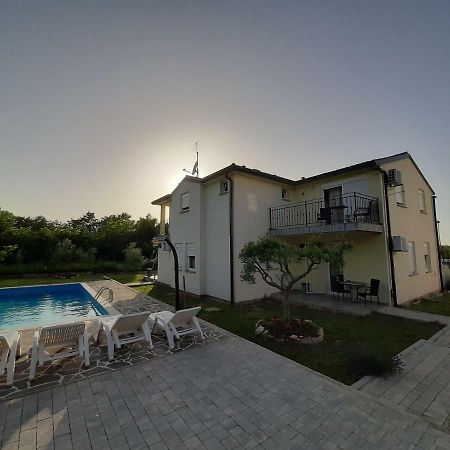 Apartment Adriatic Umag Ngoại thất bức ảnh